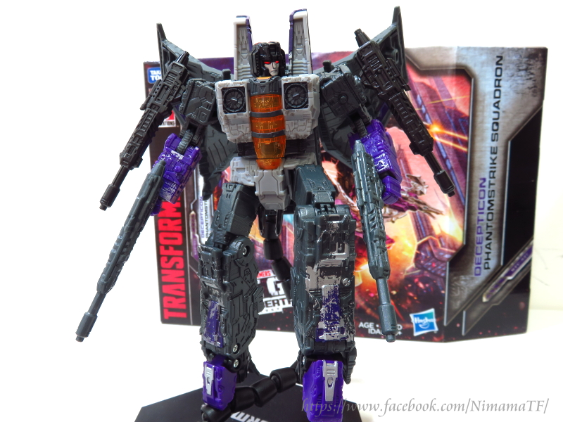 Transformers News: In-hand images of the WFC Siege Decepticon Phantomstrike Squadron, including images of the box