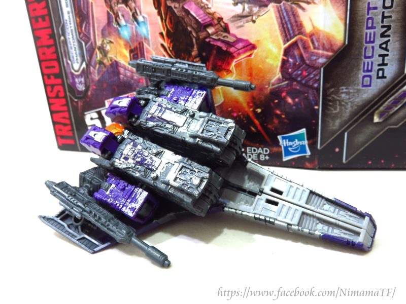 Transformers News: In-hand images of the WFC Siege Decepticon Phantomstrike Squadron, including images of the box