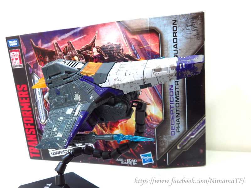 Transformers News: In-hand images of the WFC Siege Decepticon Phantomstrike Squadron, including images of the box
