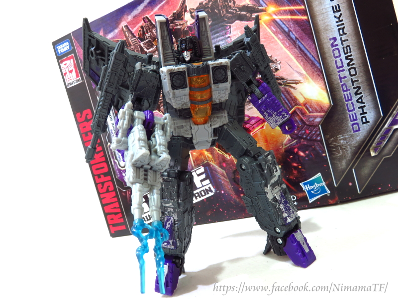 Transformers News: In-hand images of the WFC Siege Decepticon Phantomstrike Squadron, including images of the box