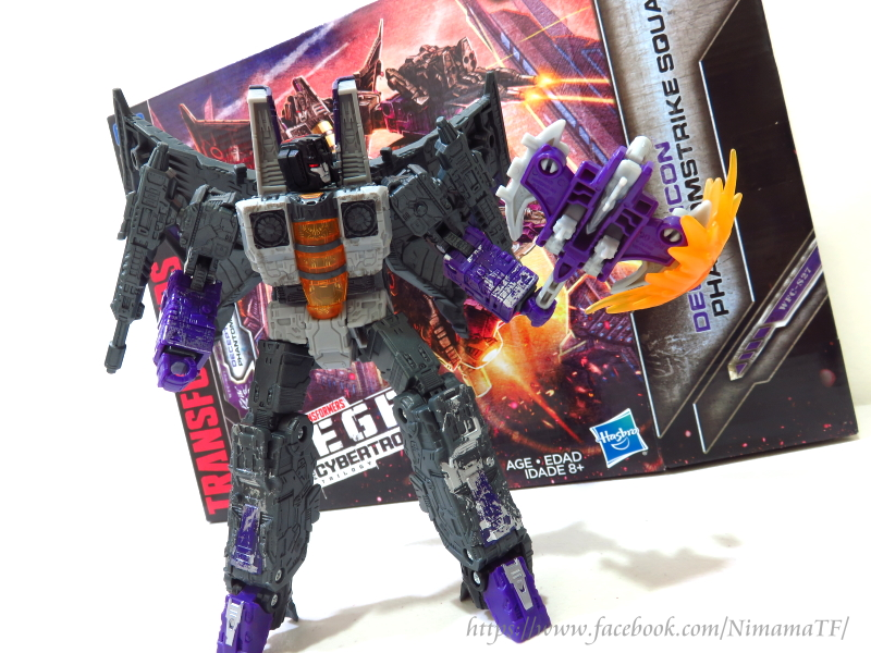 Transformers News: In-hand images of the WFC Siege Decepticon Phantomstrike Squadron, including images of the box