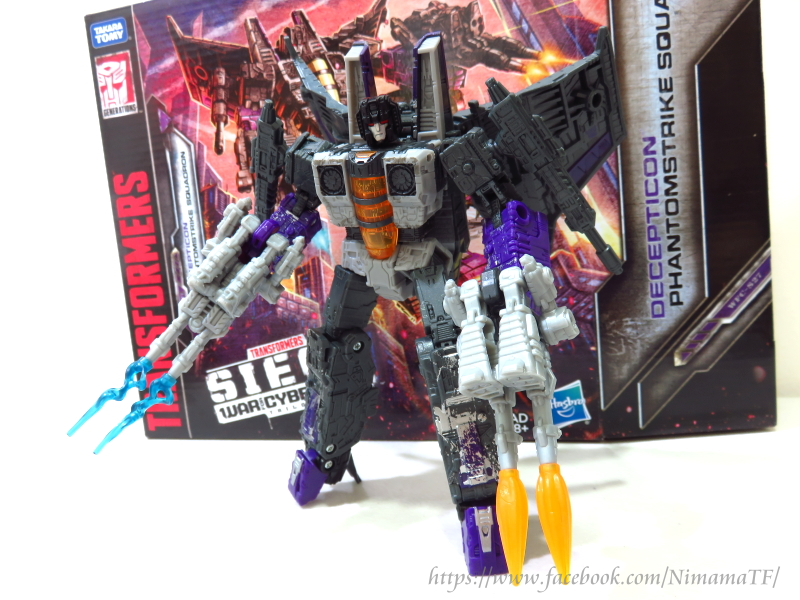 Transformers News: In-hand images of the WFC Siege Decepticon Phantomstrike Squadron, including images of the box
