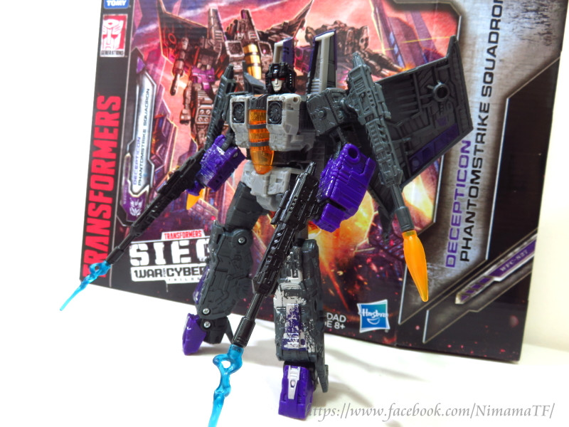 Transformers News: In-hand images of the WFC Siege Decepticon Phantomstrike Squadron, including images of the box