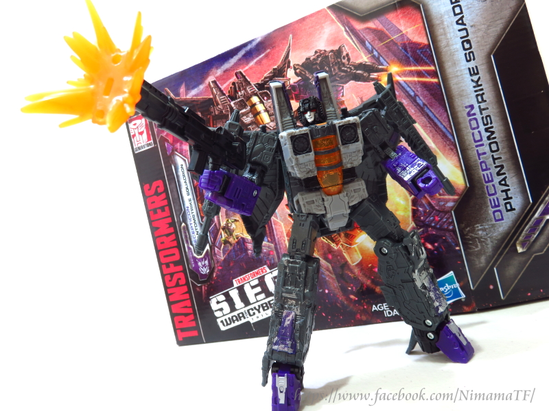 Transformers News: In-hand images of the WFC Siege Decepticon Phantomstrike Squadron, including images of the box