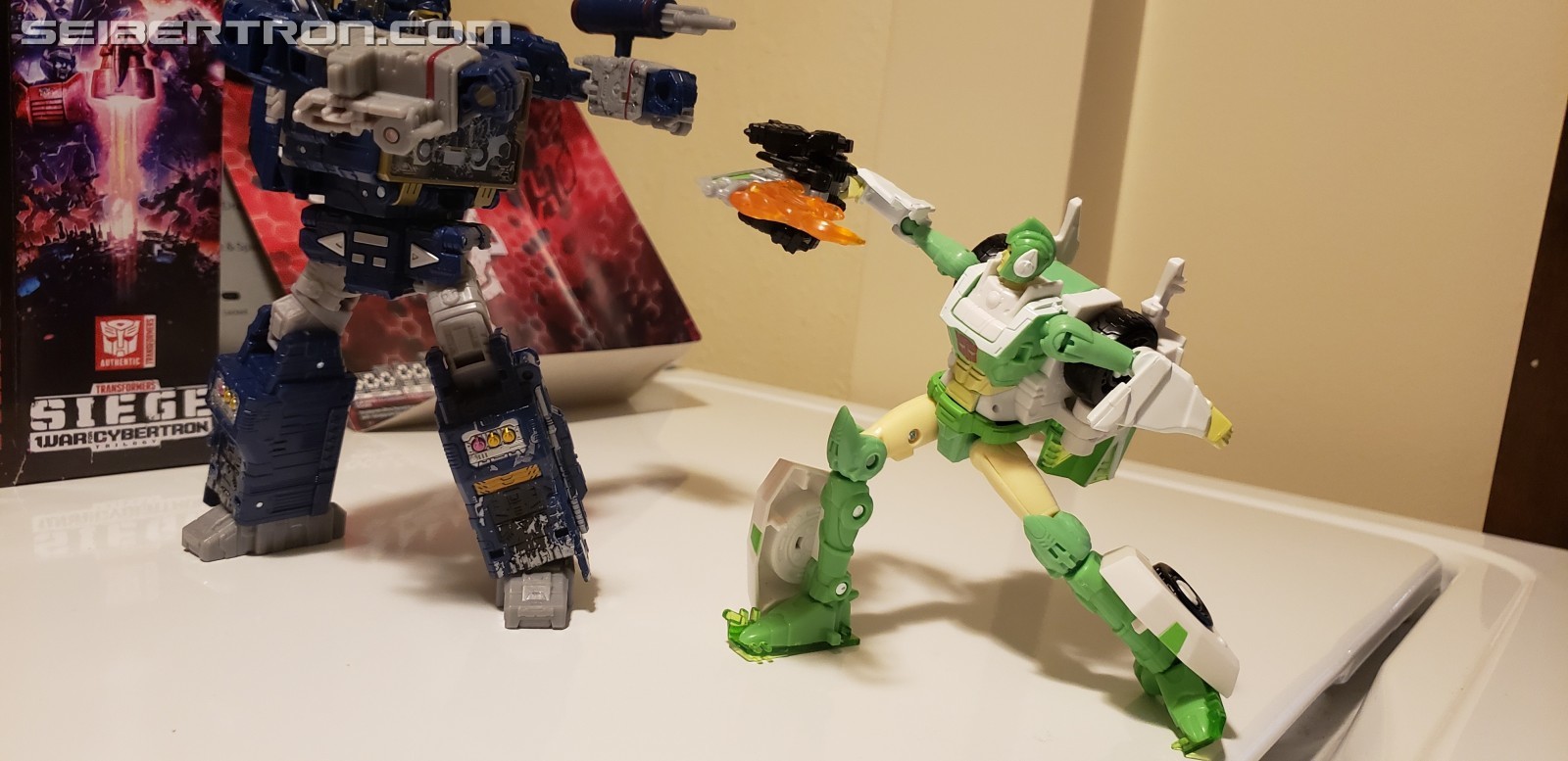Transformers News: War for Cybertron Siege Greenlight Pictorial Review
