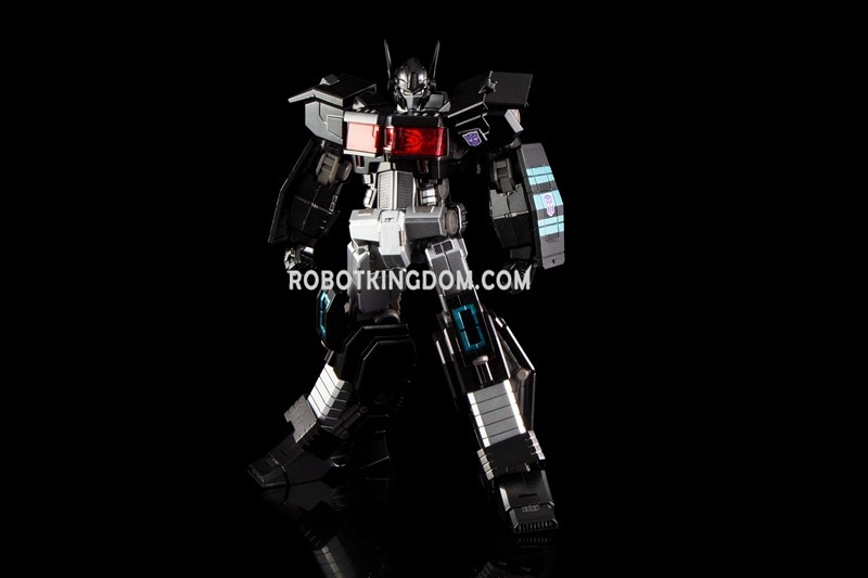 Transformers News: IDW Version Transformers Nemesis Prime SDCC2019 Exclusive at BlueFin Booth