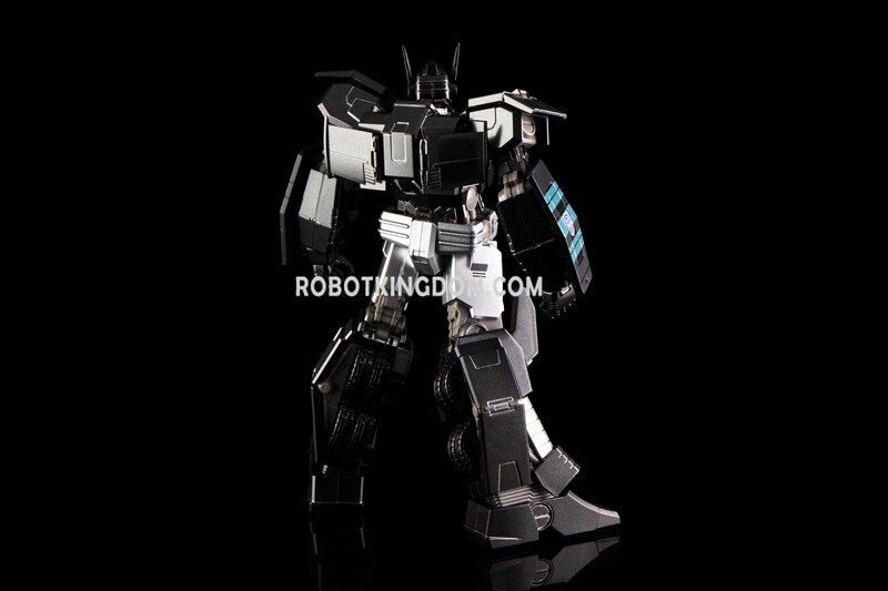 Transformers News: IDW Version Transformers Nemesis Prime SDCC2019 Exclusive at BlueFin Booth