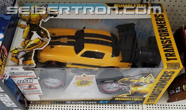 Transformers News: Hollywood Rides Bumblebee RC Camaro found at Walmart Transformers News: Hollywood Rides Bumblebee RC Camaro found at Walmart