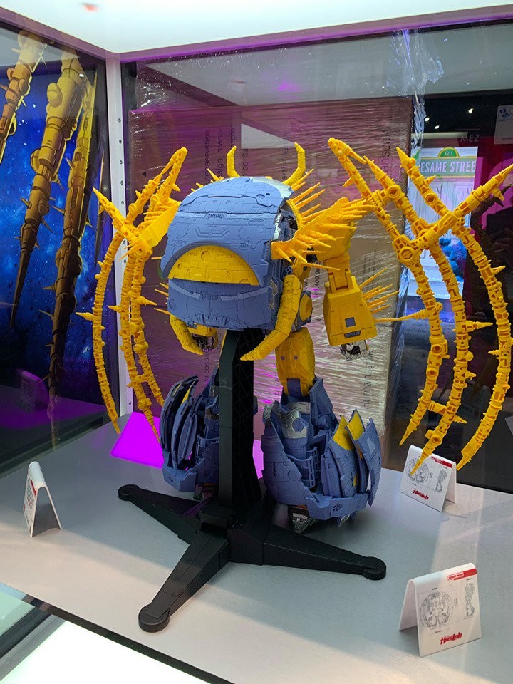 Transformers News: #SDCC2019 New Images of Unicron From Front and Back Transformers News: #SDCC2019 New Images of Unicron From Front and Back