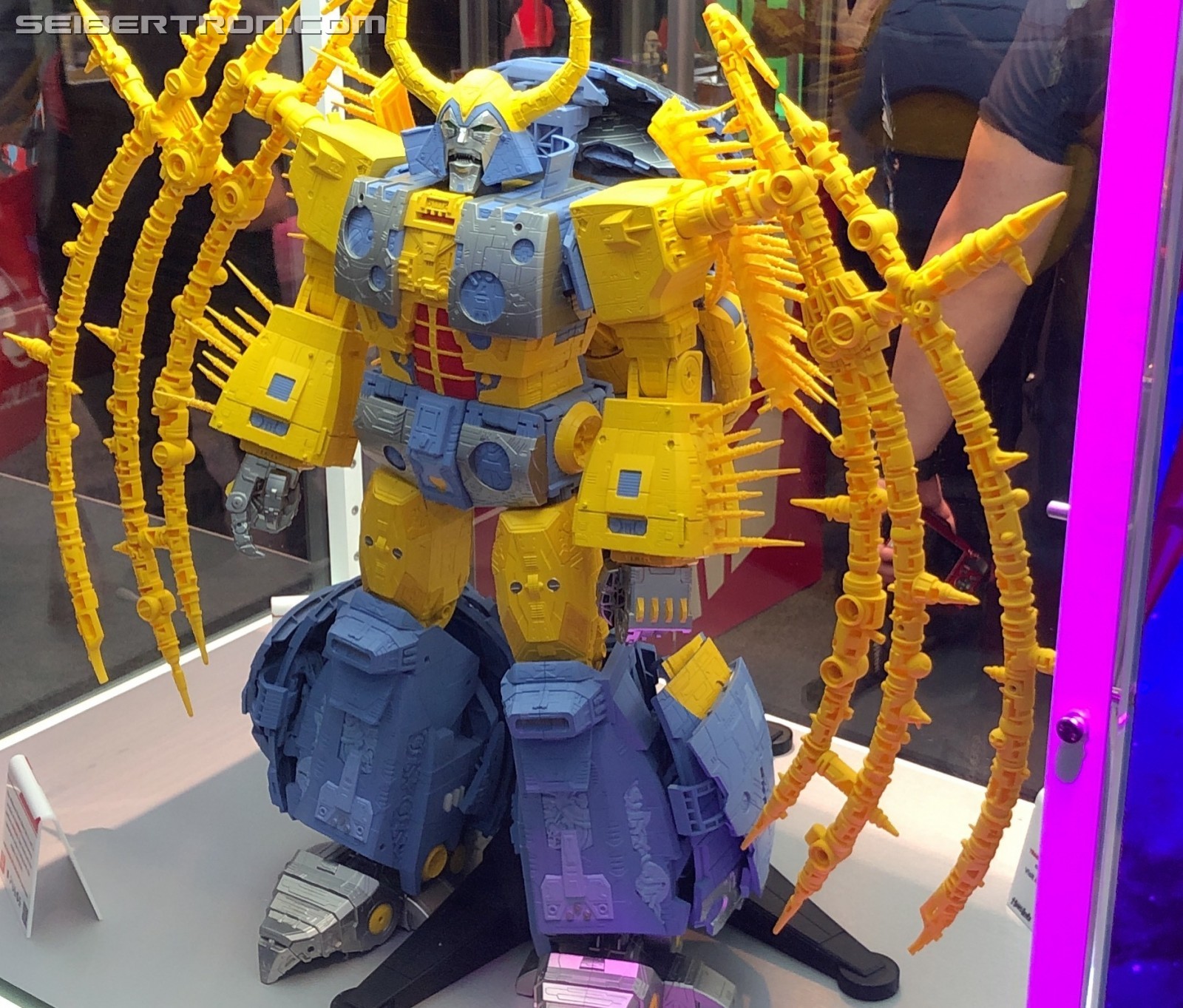 Transformers News: Seibertron Presents #SDCC2019 Transformers Coverage