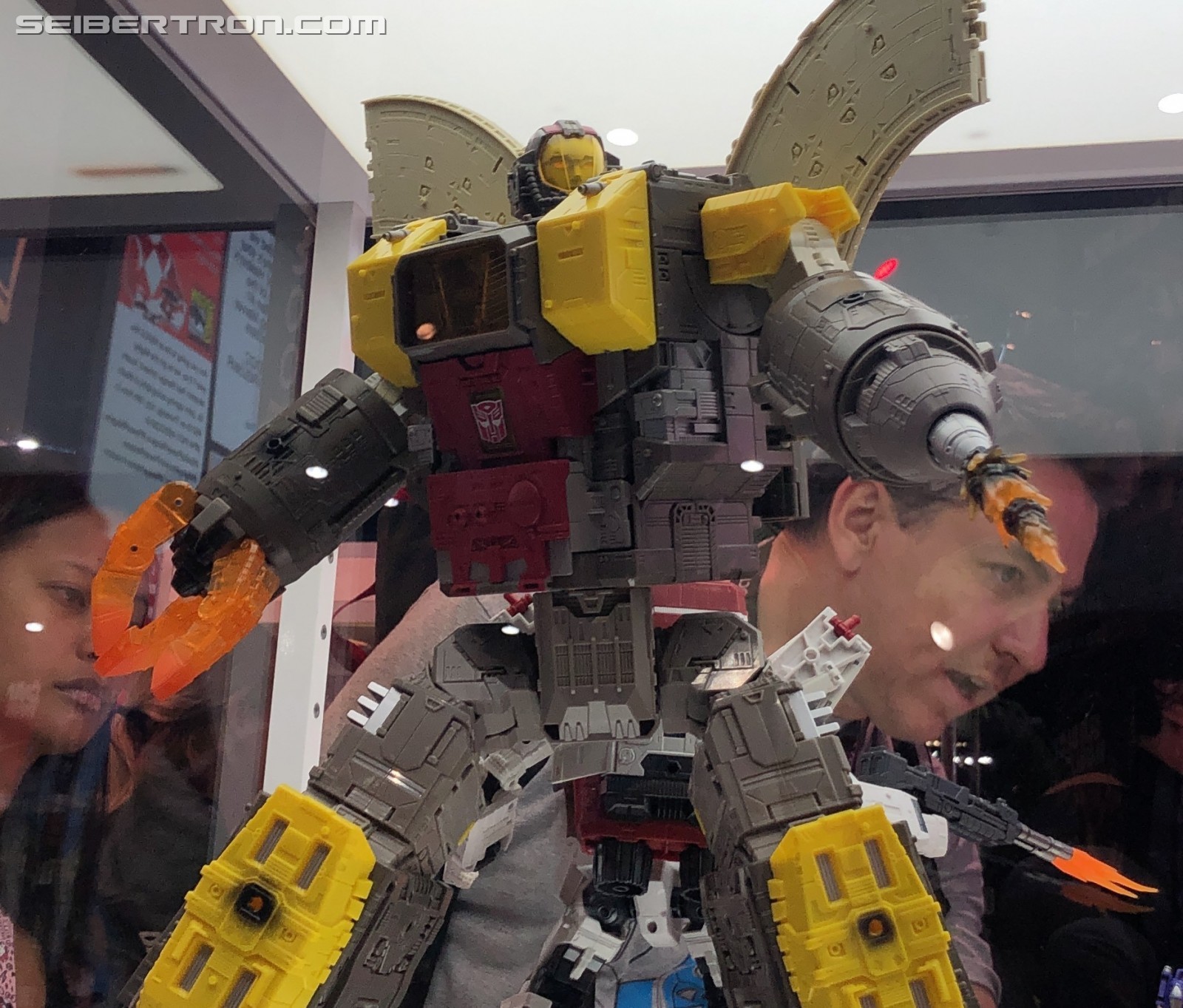 Transformers News: Seibertron Presents #SDCC2019 Transformers Coverage
