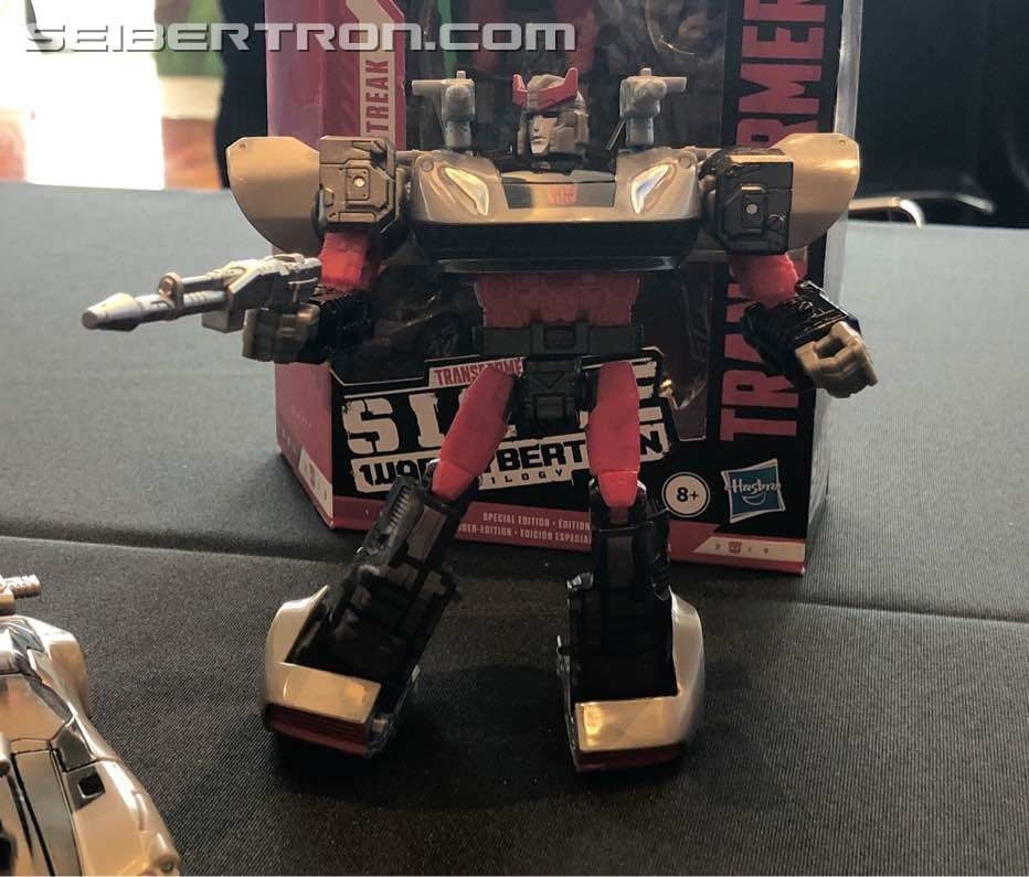 Transformers News: G1 Toy Accurate Reflector 3 Pack Revealed along with Siege Bluestreak and Soundblaster at #SDCC2019 Transformers News: G1 Toy Accurate Reflector 3 Pack Revealed along with Siege Bluestreak and Soundblaster at #SDCC2019