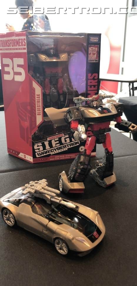 Transformers News: G1 Toy Accurate Reflector 3 Pack Revealed along with Siege Bluestreak and Soundblaster at #SDCC2019 Transformers News: G1 Toy Accurate Reflector 3 Pack Revealed along with Siege Bluestreak and Soundblaster at #SDCC2019