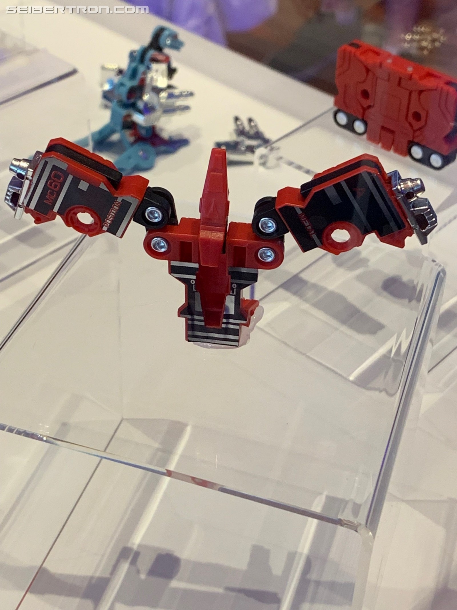 Transformers News: Images of Gurafi and Noizu Dino Cassette Pack Reissue from #SDCC2019 Transformers News: Images of Gurafi and Noizu Dino Cassette Pack Reissue from #SDCC2019