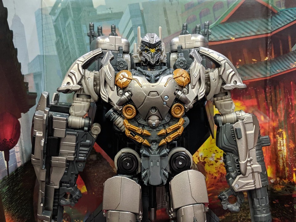 Transformers News: In Hand Images of Transformers Studio Series of Hightower, Long Haul, and KSI Boss Transformers News: In Hand Images of Transformers Studio Series of Hightower, Long Haul, and KSI Boss