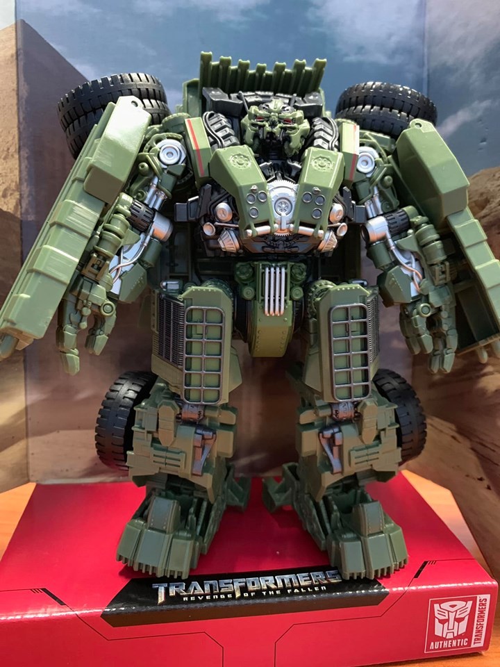 Transformers News: In Hand Images of Transformers Studio Series of Hightower, Long Haul, and KSI Boss Transformers News: In Hand Images of Transformers Studio Series of Hightower, Long Haul, and KSI Boss