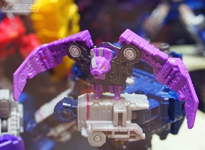 Transformers News: Tokyo Wonderfest Images of Transformers Siege Spinister, Rumble, Rung, Omega Supreme, Ratbat, Mirage Transformers News: Tokyo Wonderfest Images of Transformers Siege Spinister, Rumble, Rung, Omega Supreme, Ratbat, Mirage