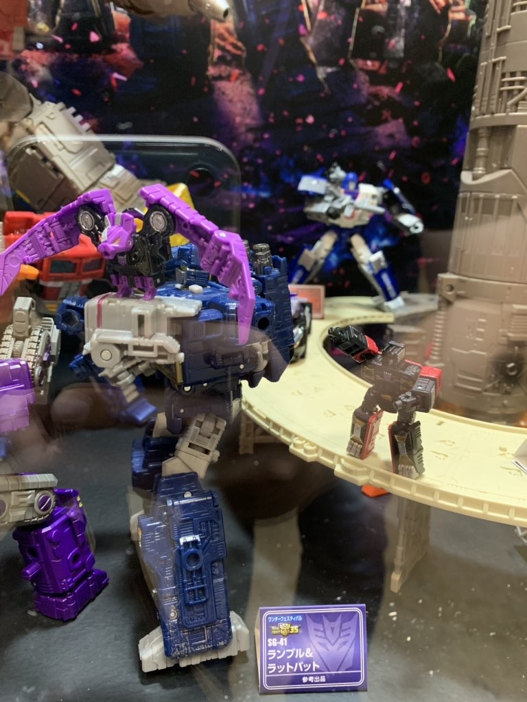 Transformers News: Tokyo Wonderfest Images of Transformers Siege Spinister, Rumble, Rung, Omega Supreme, Ratbat, Mirage Transformers News: Tokyo Wonderfest Images of Transformers Siege Spinister, Rumble, Rung, Omega Supreme, Ratbat, Mirage