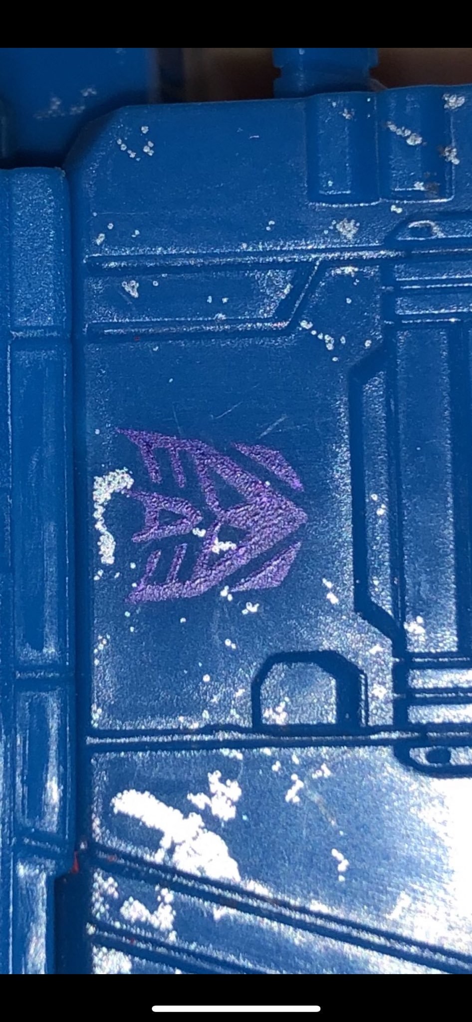 Transformers News: Apparent Running Change of Transformers Siege Starscream Movie Decepticon Insignia to G1 Insignia Transformers News: Apparent Running Change of Transformers Siege Starscream Movie Decepticon Insignia to G1 Insignia