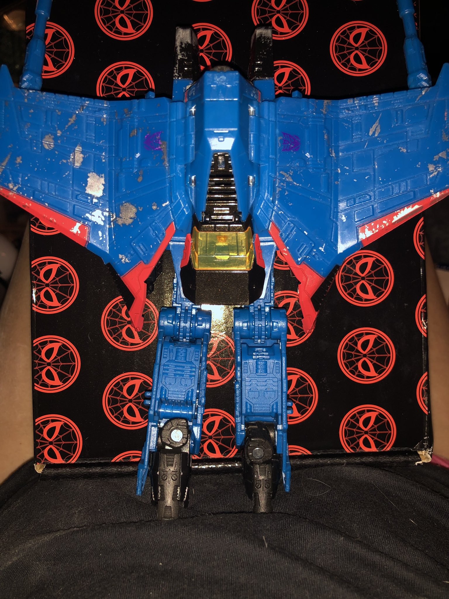 Transformers News: Apparent Running Change of Transformers Siege Starscream Movie Decepticon Insignia to G1 Insignia Transformers News: Apparent Running Change of Transformers Siege Starscream Movie Decepticon Insignia to G1 Insignia