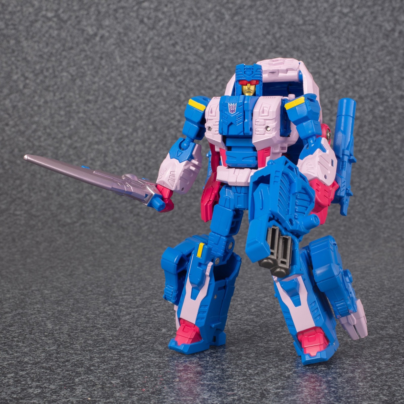 Transformers News: Takara Tomy Transformers Generations Selects Gulf and Turtler Available for Pre-Order in U.S.