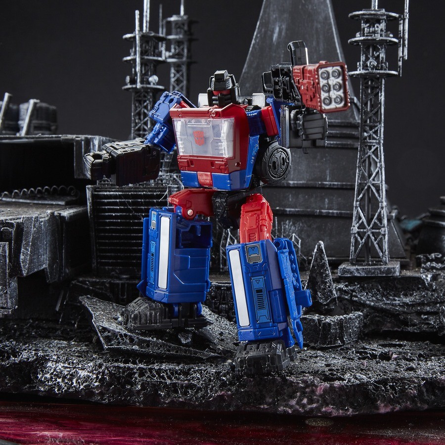 Transformers News: Stock Images of Transformers Siege Autobot/Decepticon Impactor, Barricade, Mirage, Astrotrain, More Transformers News: Stock Images of Transformers Siege Autobot/Decepticon Impactor, Barricade, Mirage, Astrotrain, More