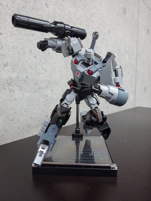 Transformers News: New Images of Flame Toys Furai Model IDW Autobot Version Megatron With Packaging