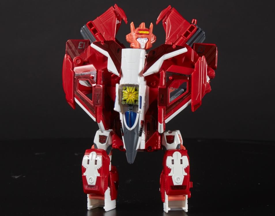 Transformers News: Deep Discount on Power of the Primes Elita 1 and Hun Gurrr at BBTS Transformers News: Deep Discount on Power of the Primes Elita 1 and Hun Gurrr at BBTS