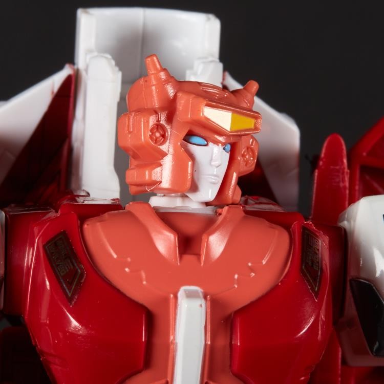 Transformers News: Deep Discount on Power of the Primes Elita 1 and Hun Gurrr at BBTS Transformers News: Deep Discount on Power of the Primes Elita 1 and Hun Gurrr at BBTS