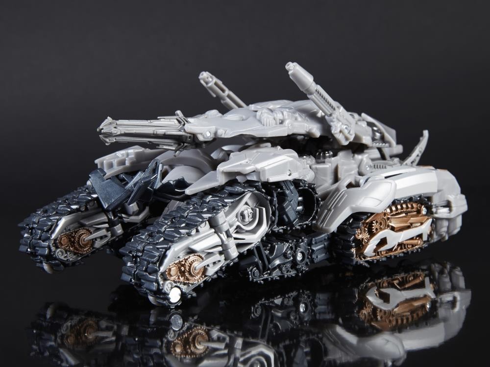 Transformers News: Almost Half Off Studio Series Voyager 05 Optimus Prime and 06 Starscream, 13 Megatron at BBTS Transformers News: Almost Half Off Studio Series Voyager 05 Optimus Prime and 06 Starscream, 13 Megatron at BBTS