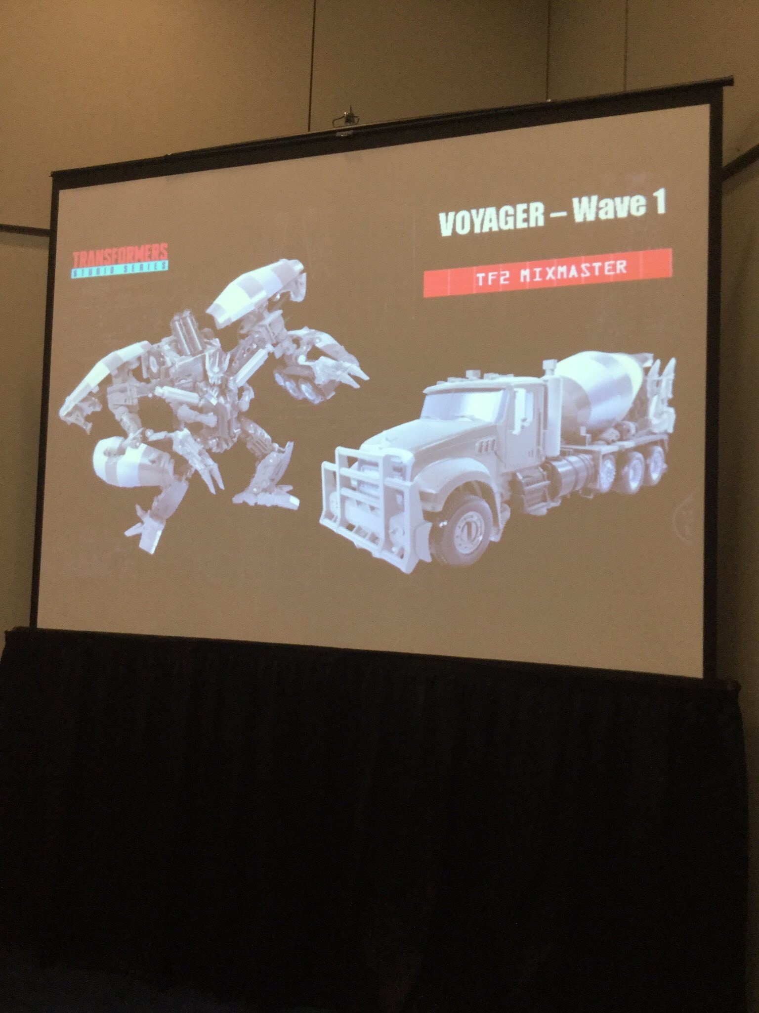 Transformers News: New Reveals from FanExpo Studio Series Shockwave, Scavenger, Mixmaster, Voyager 2007 Movie Megatron Transformers News: New Reveals from FanExpo Studio Series Shockwave, Scavenger, Mixmaster, Voyager 2007 Movie Megatron