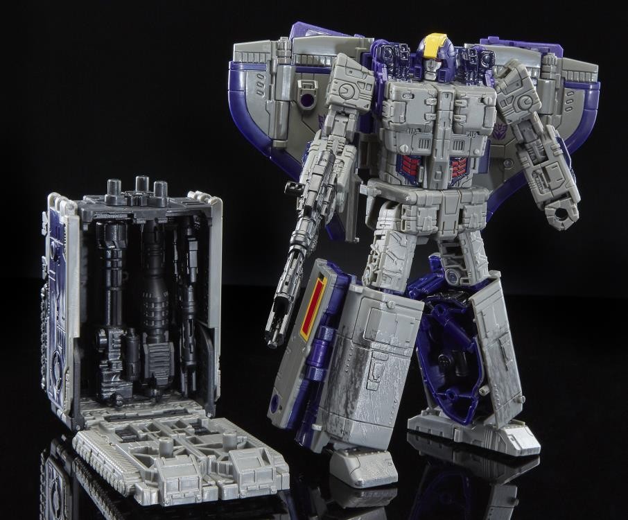 Transformers News: New Up Close Product Images of Transformers Siege Astrotrain, Crosshairs, Spinister