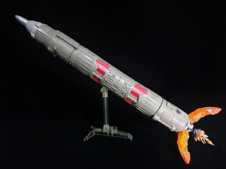 Transformers News: New In-Hand Images of Transformers War for Cybertron: Siege Omega Supreme