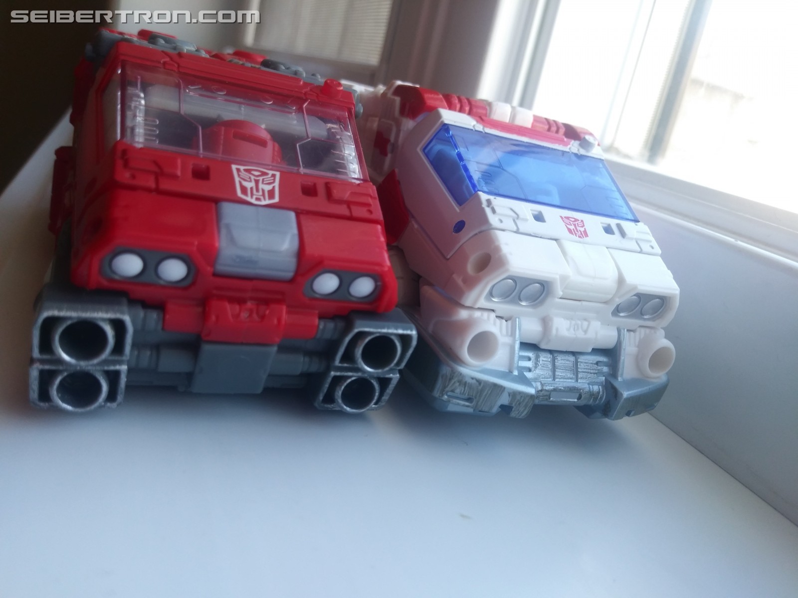 Transformers News: Top 5 Best Ratchet Transformers Toys