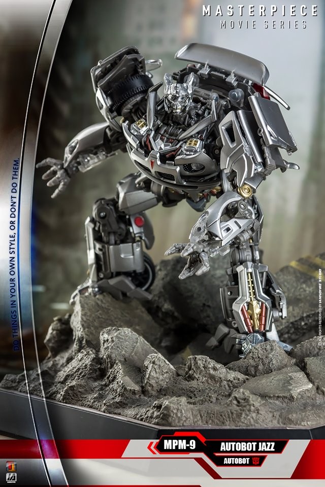 Transformers News: Amazing In Hand Images of Transformers Masterpiece MPM-9 Jazz