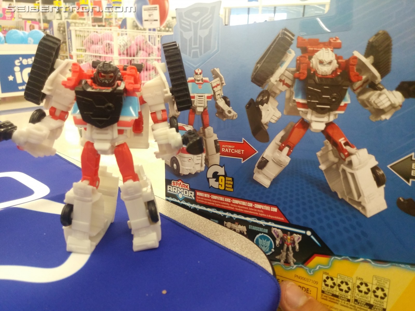 Transformers News: Pictorial and Video review for Cyberverse Spark Armor Ratchet Transformers News: Pictorial and Video review for Cyberverse Spark Armor Ratchet