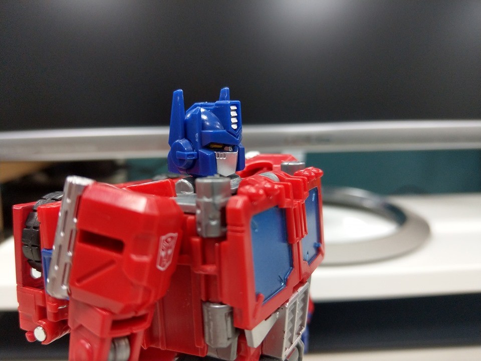Transformers News: n-Hand Images of Transformers Generations Selects Star Convoy Transformers News: n-Hand Images of Transformers Generations Selects Star Convoy