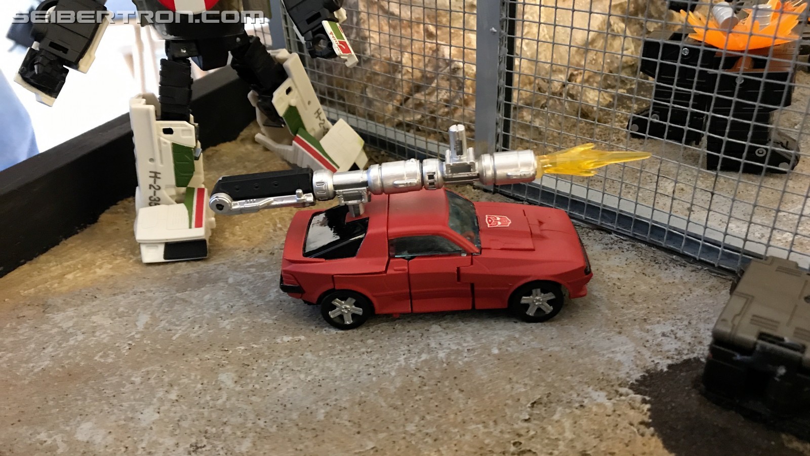 Transformers News: Transformers Earthrise Images with Hoist, Wheeljack, Cliffjumper and More #NYCC2019 Transformers News: Transformers Earthrise Images with Hoist, Wheeljack, Cliffjumper and More #NYCC2019