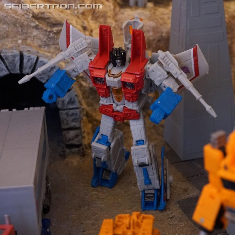 Transformers News: Gallery and Video for Transformers Earthrise Reveals and Hasbro Panel from #NYCC2019 Transformers News: Gallery and Video for Transformers Earthrise Reveals and Hasbro Panel from #NYCC2019