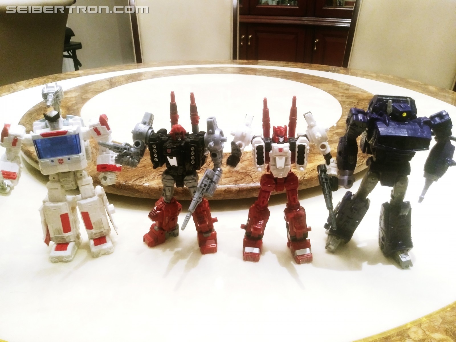 Transformers News: Pictorial Review for Generations Selects Cromar