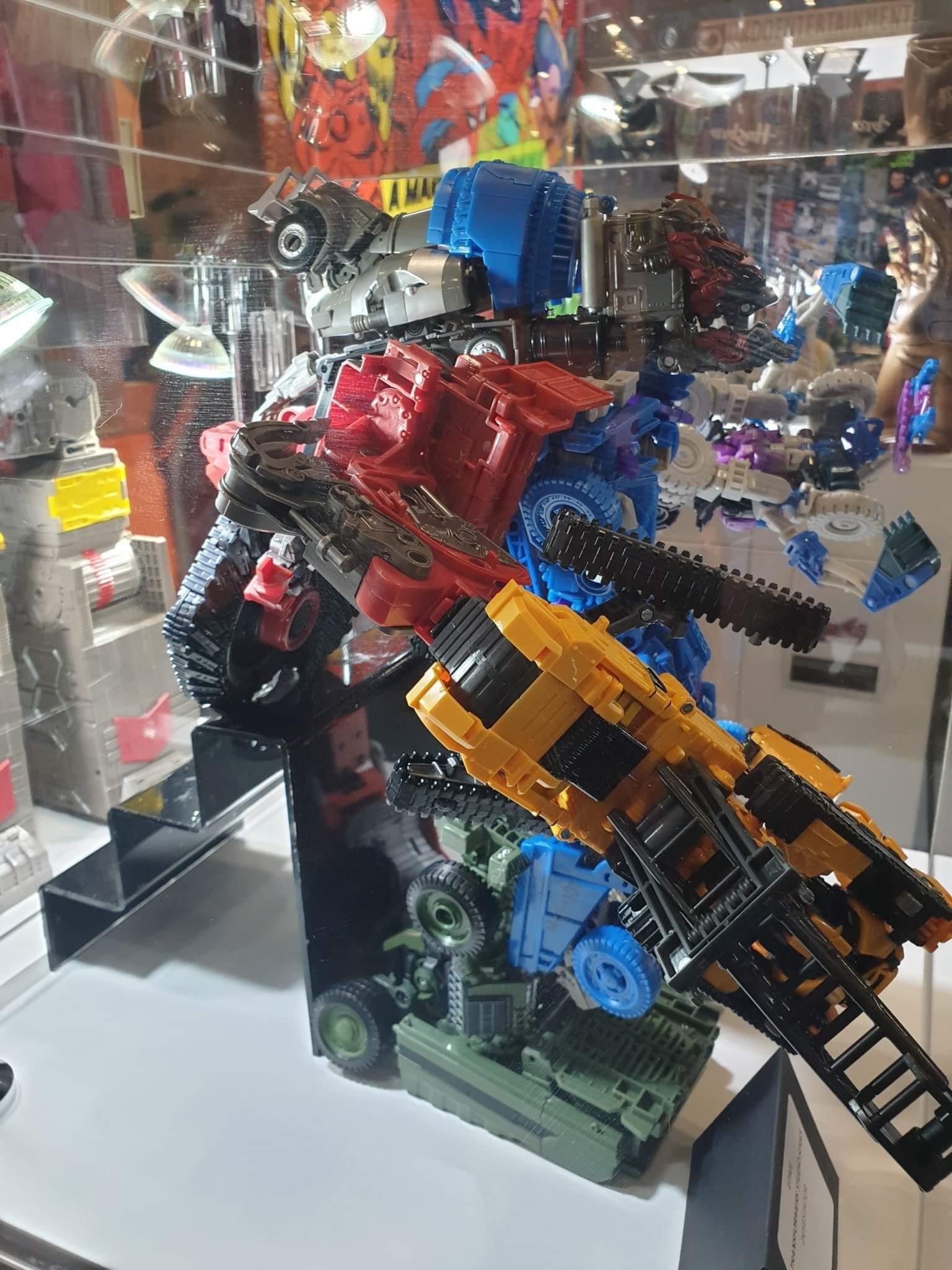 Transformers News: First Look at Studio Series Scrapper and Overload in Combined Devastator