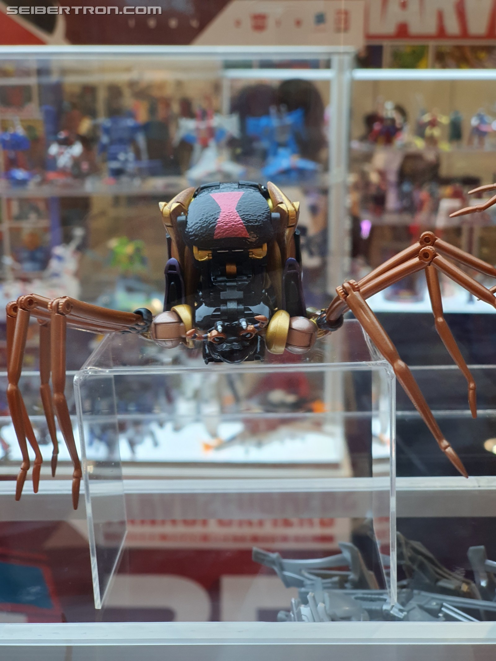 Transformers News: More Images of MP-46 Blackarachnia Showing the Spider Correctly Transformed at Multiple Angles Transformers News: More Images of MP-46 Blackarachnia Showing the Spider Correctly Transformed at Multiple Angles