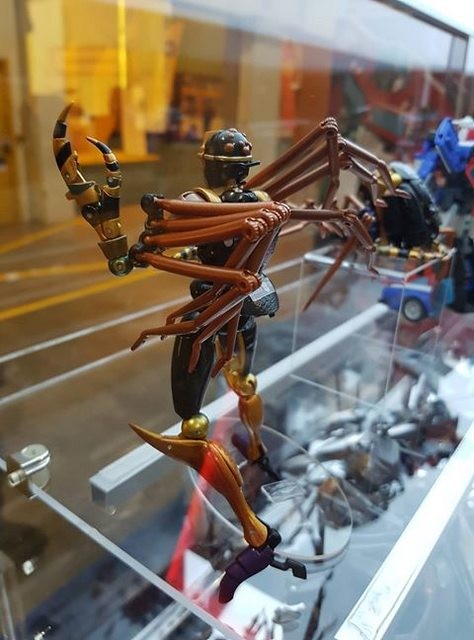 Transformers News: More Images of MP-46 Blackarachnia Showing the Spider Correctly Transformed at Multiple Angles