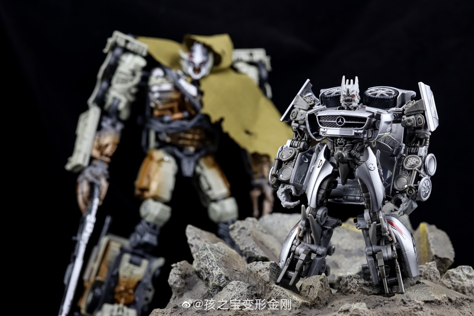 Transformers News: New Images of Upcoming Studio Series Figures Bumblebee, Soundwave, Megatron and Shockwave