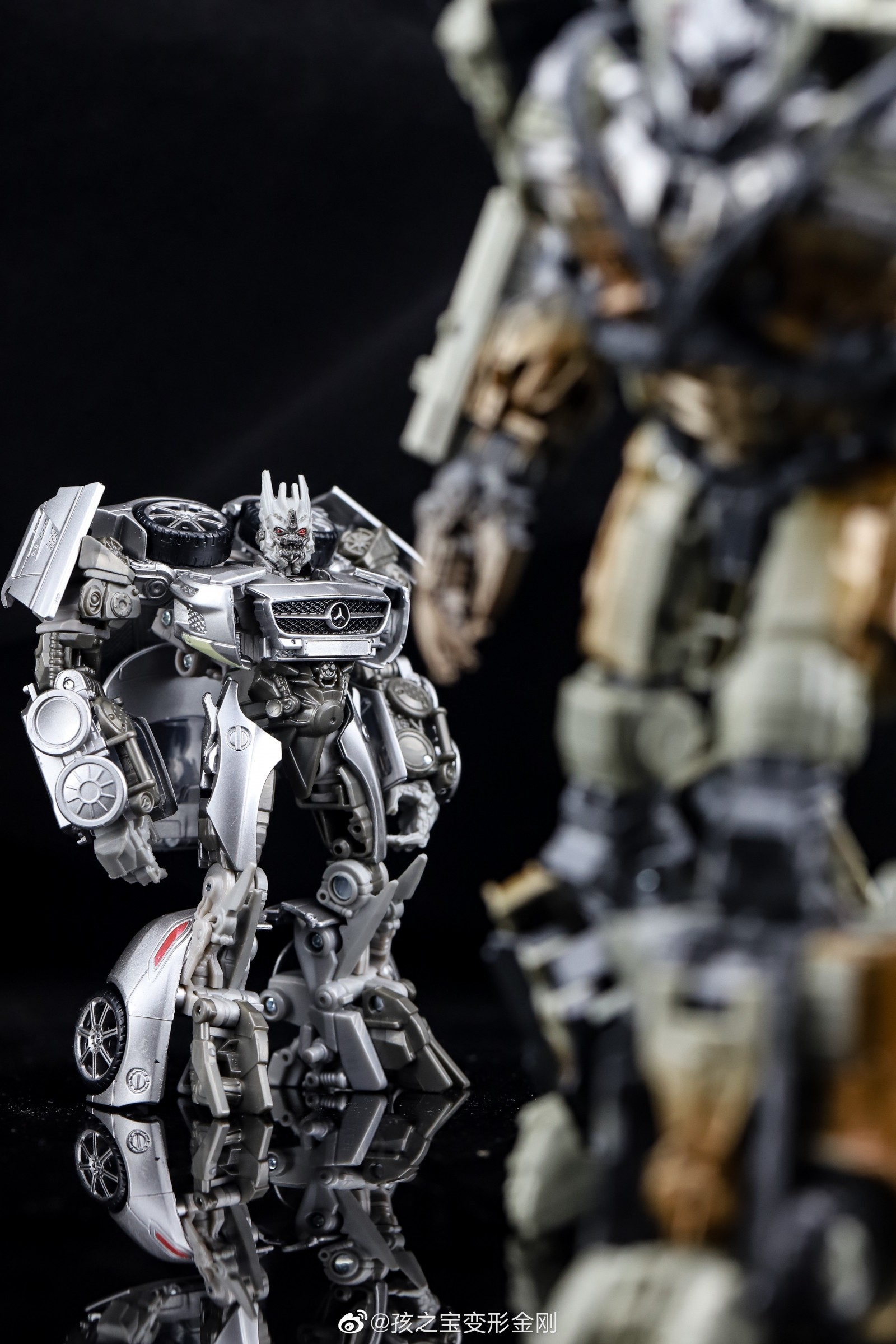 Transformers News: New Images of Upcoming Studio Series Figures Bumblebee, Soundwave, Megatron and Shockwave