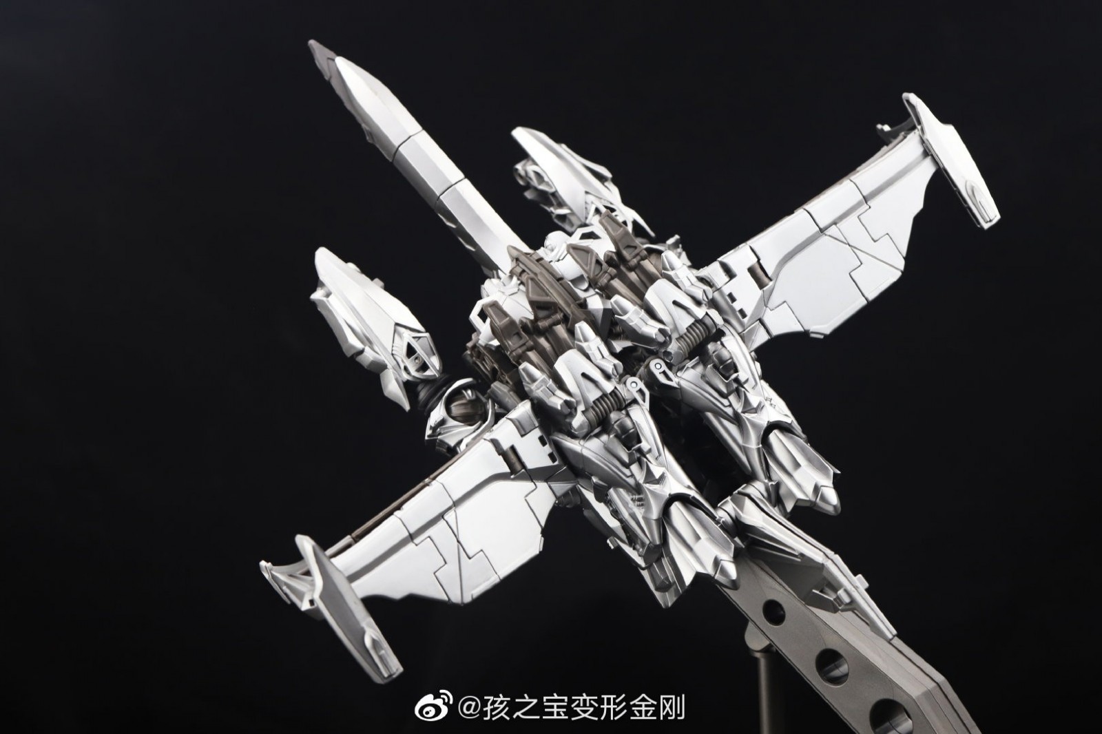 Transformers News: New Images of Upcoming Studio Series Figures Bumblebee, Soundwave, Megatron and Shockwave