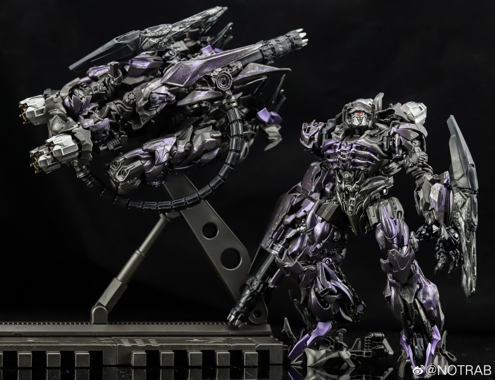 Transformers News: New Images of Upcoming Studio Series Figures Bumblebee, Soundwave, Megatron and Shockwave