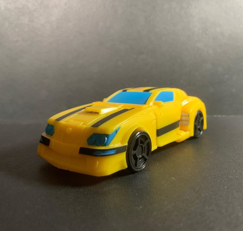 Transformers News: In Hand Images of Wave 1 Cyberverse Deluxe Figures and Canadian Sighting Transformers News: In Hand Images of Wave 1 Cyberverse Deluxe Figures and Canadian Sighting