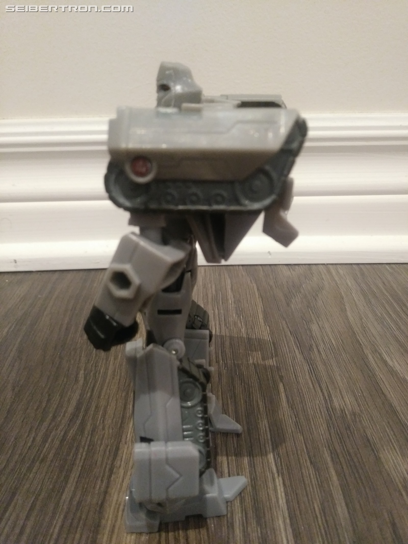 Transformers News: Pictorial Review of Deluxe Megatron from Transformers Cyberverse Transformers News: Pictorial Review of Deluxe Megatron from Transformers Cyberverse