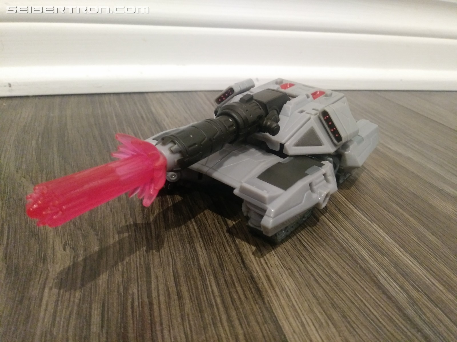 Transformers News: Pictorial Review of Deluxe Megatron from Transformers Cyberverse Transformers News: Pictorial Review of Deluxe Megatron from Transformers Cyberverse